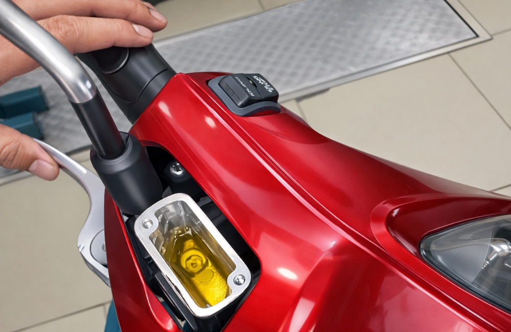 Hướng dẫn thay dầu phanh Honda đúng kỹ thuật